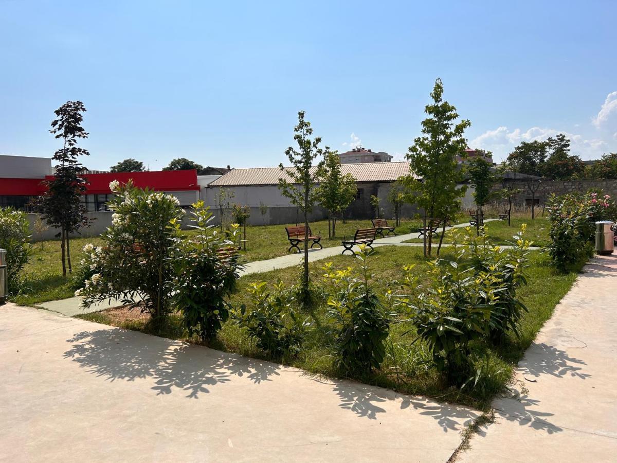 Апартаменты Flat Mara, Pet Friendly Подгорица Экстерьер фото